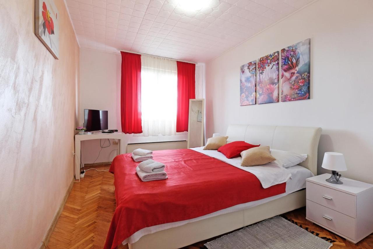 Apartment Paradise Fantasy Белград Екстериор снимка